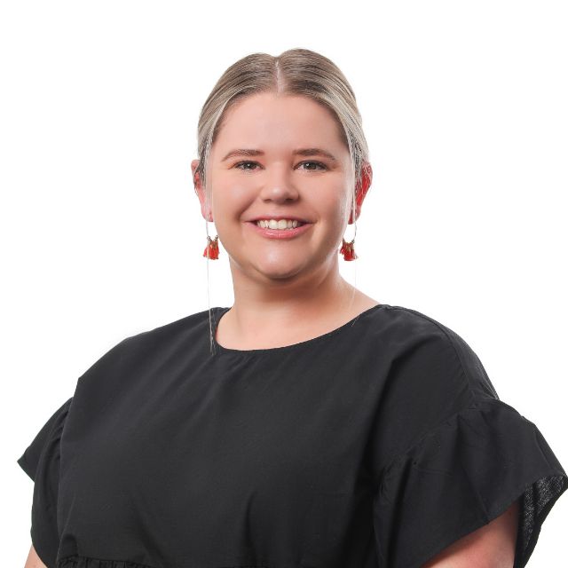 Laura Tarrant